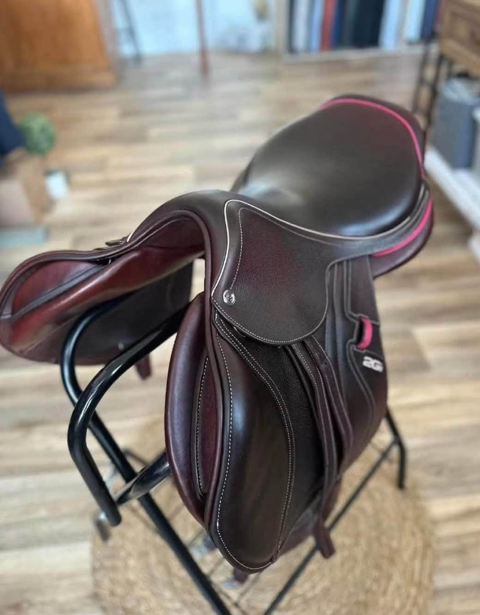 Selle CWD Mademoiselle 2GS (2021)